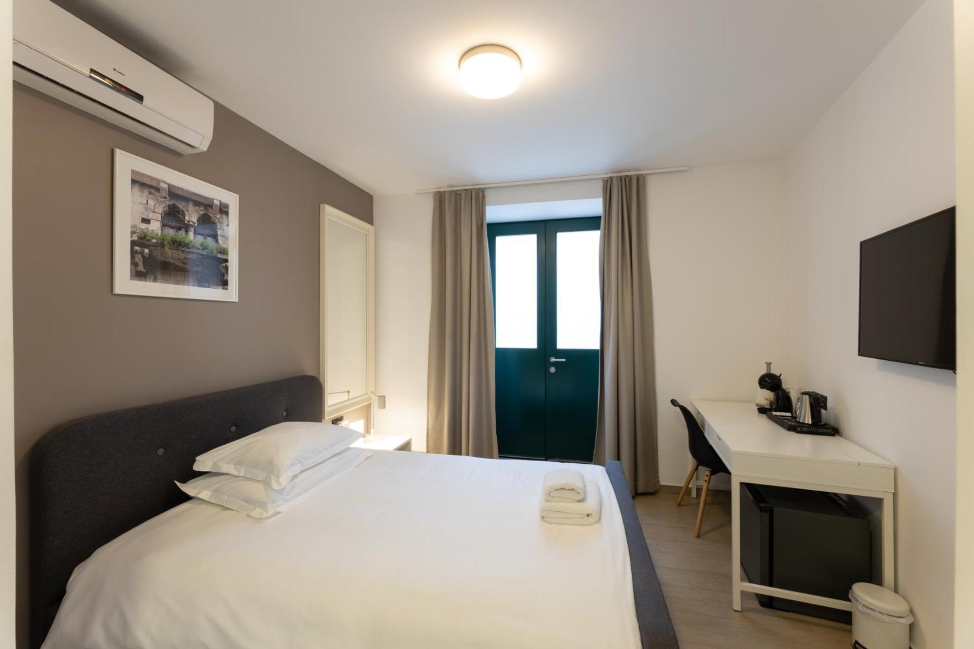 Apartments Korta Split Cameră foto